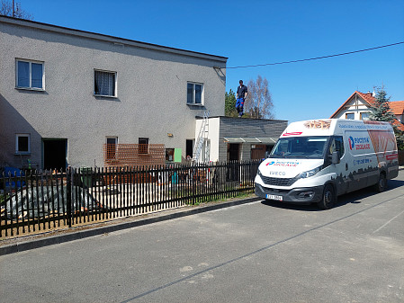 Izolace dvouplášťové střechy v Šenově